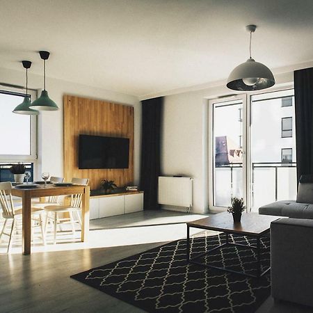 Pobookowane Stocznia Apartments Гданськ Екстер'єр фото