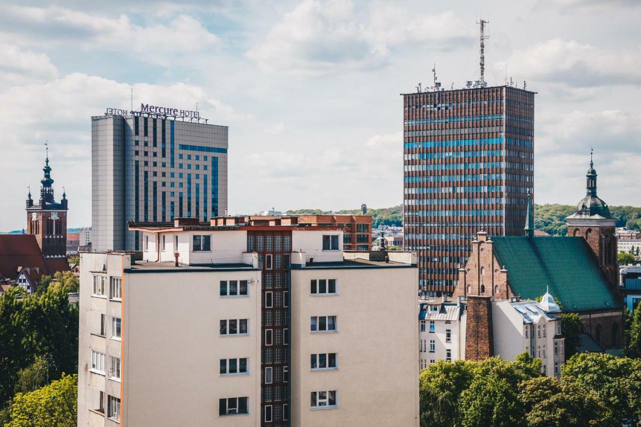 Pobookowane Stocznia Apartments Гданськ Екстер'єр фото