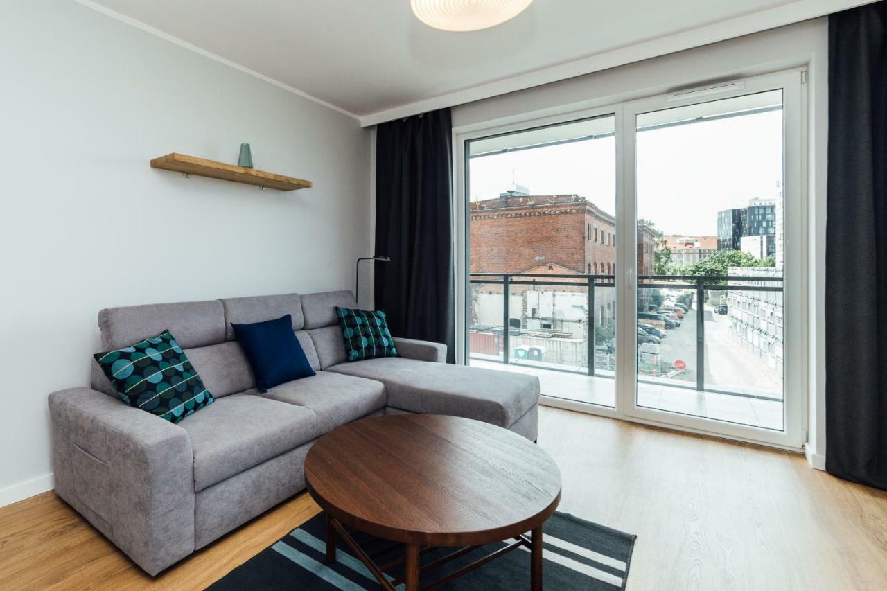 Pobookowane Stocznia Apartments Гданськ Екстер'єр фото